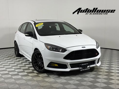 Used 2016 Ford Focus ST FWD image 1