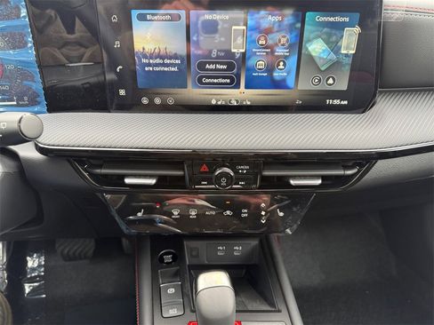 New 2026 Nissan Kicks SR w/ SR Premium Package image 11