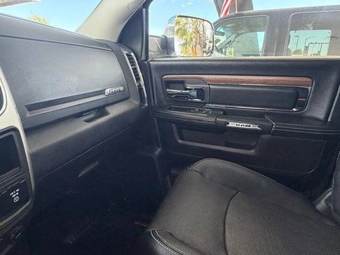 Used 2017 RAM 2500 Laramie AWD/4WD image 53