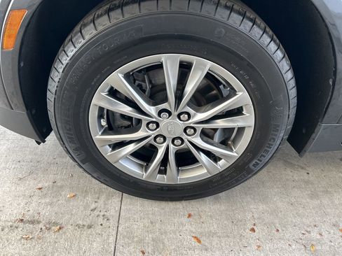 Used 2023 Cadillac XT5 Premium Luxury image 14