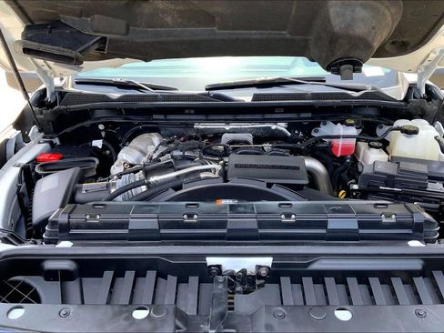 Used 2024 GMC Sierra 2500 Denali Ultimate w/ Max Trailering Package AWD/4WD image 10
