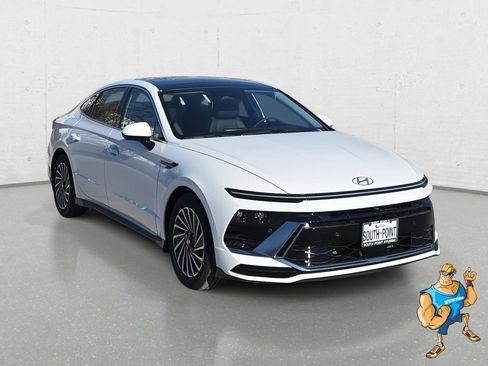 New 2026 Hyundai Sonata Limited image 3