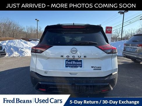 Certified 2023 Nissan Rogue SV w/ SV Premium B Package image 7