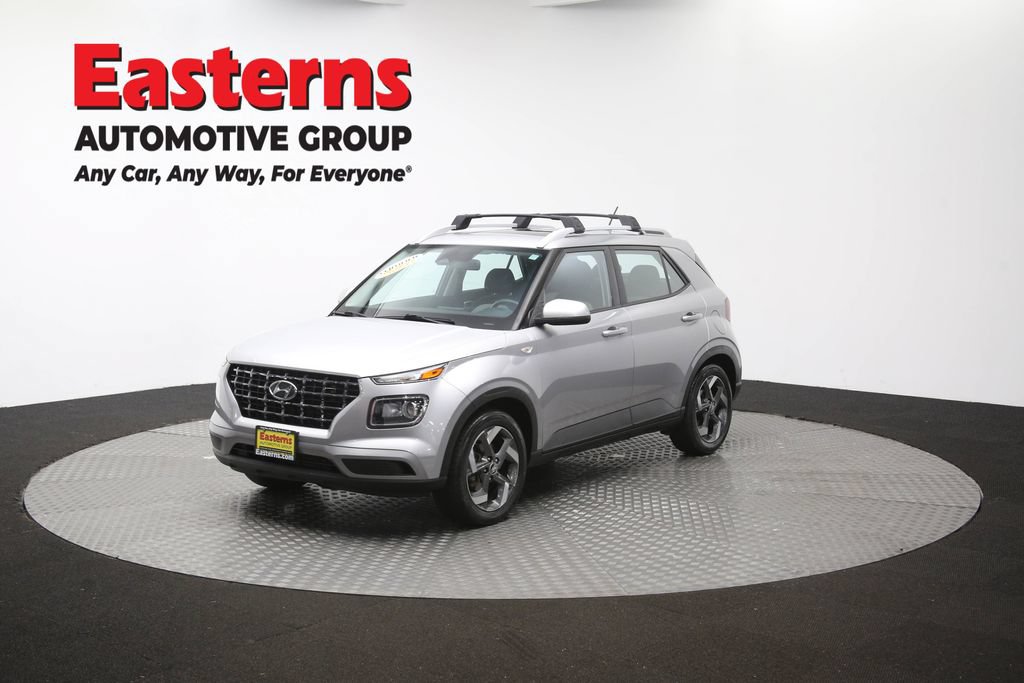 Used 2023 Hyundai Venue SEL FWD image 60