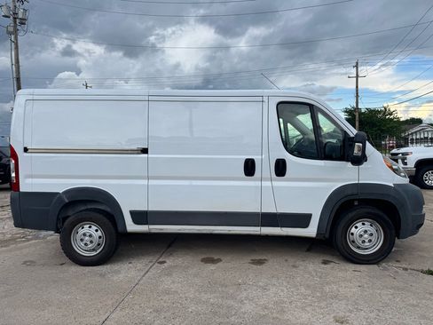 Used 2015 RAM ProMaster 1500 w/ Interior Convenience Group image 5