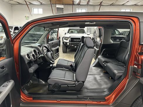 Used 2004 Honda Element EX image 13