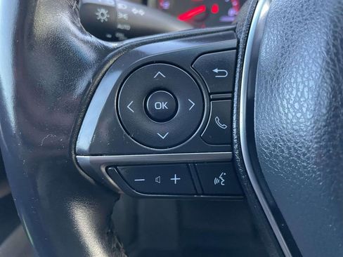 Used 2018 Toyota Camry XSE image 31