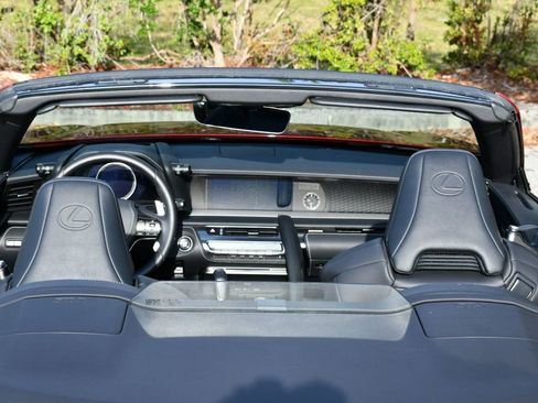 Used 2021 Lexus LC 500 Convertible image 57