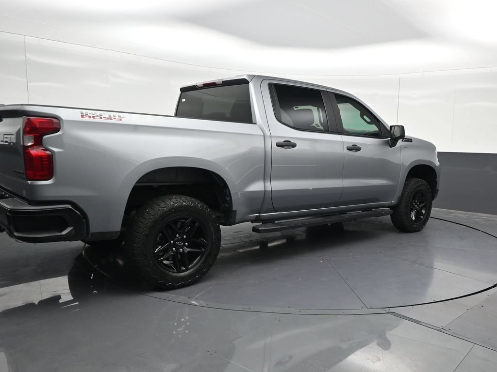 Used 2024 Chevrolet Silverado 1500 Custom Trail Boss AWD/4WD image 5