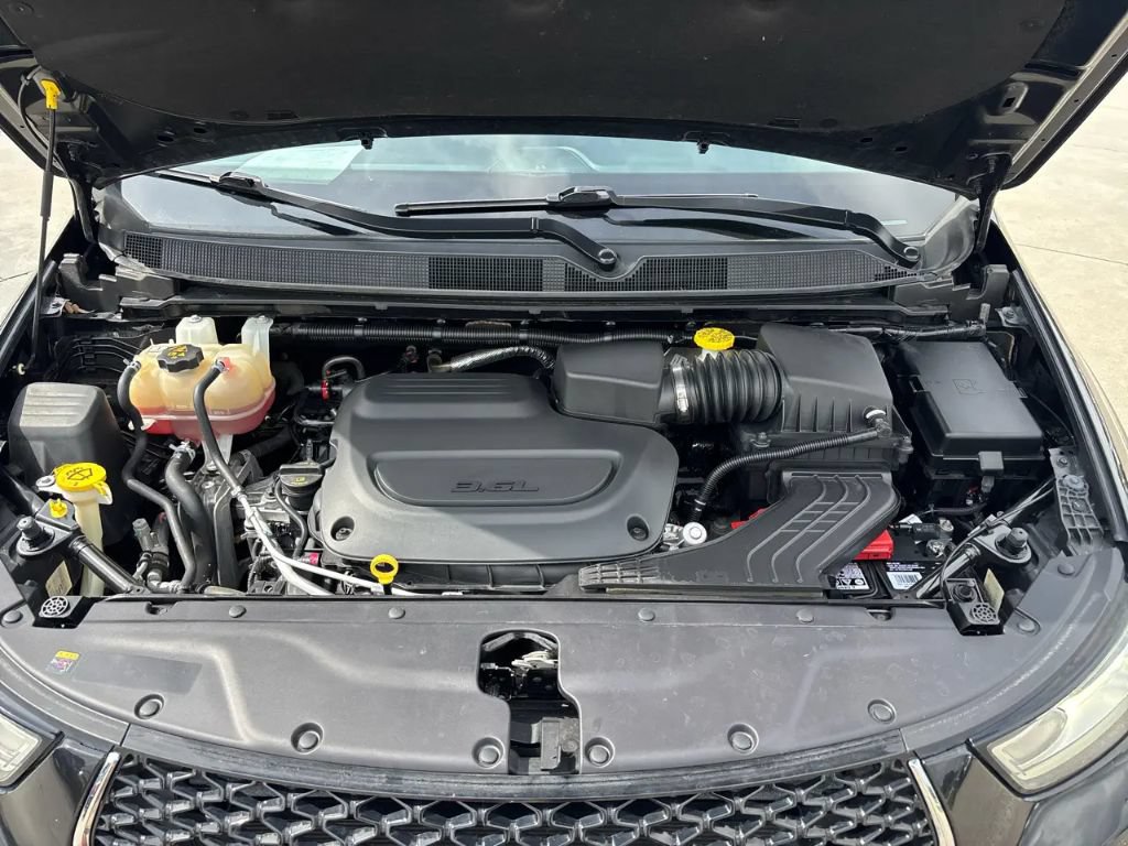 Used 2022 Chrysler Pacifica Touring-L FWD image 10