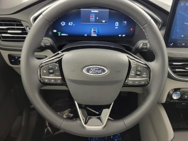 Certified 2023 Ford Escape Platinum AWD/4WD image 26