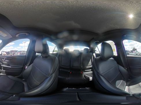 Used 2024 Mercedes-Benz C 300 Sedan image 43