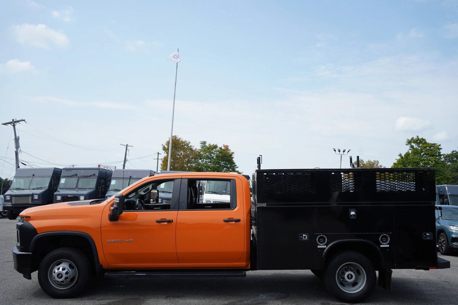 Used 2022 Chevrolet Silverado 3500 W/T w/ WT Convenience Package AWD/4WD image 6