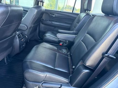 Used 2022 Honda Pilot Touring image 20