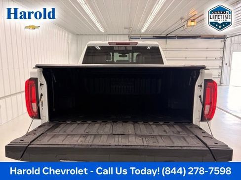 Used 2019 GMC Sierra 1500 SLT w/ SLT Premium Plus Package AWD/4WD image 5