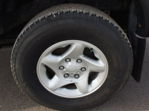 Used 2004 Toyota Tacoma PreRunner image 21