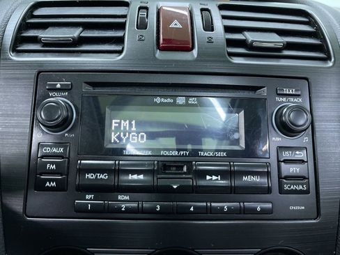 Used 2014 Subaru Forester 2.5i Premium w/ All-Weather Package image 20