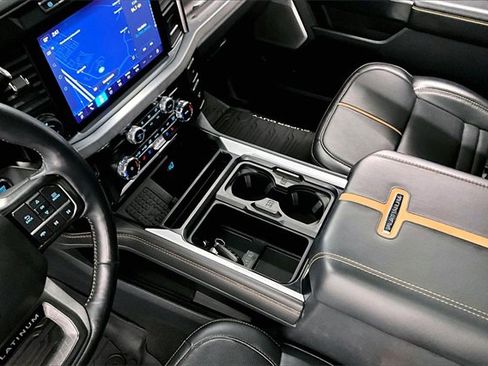 Used 2024 Ford F350 Platinum image 13