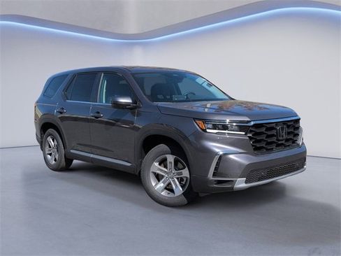 New 2025 Honda Pilot EX-L image 2