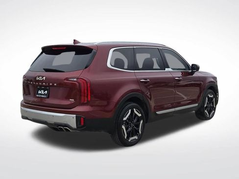 Certified 2024 Kia Telluride S w/ S Sunroof Package AWD/4WD image 7