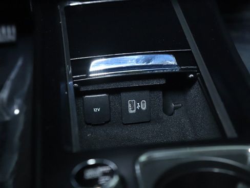 Certified 2025 Lincoln Corsair Premiere image 27