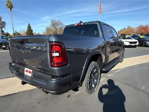 New 2026 RAM 1500 4x4 Crew Cab image 4