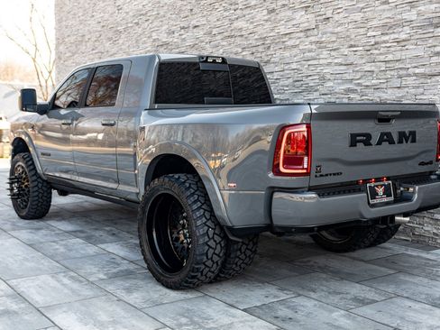 Used 2026 RAM 3500 Limited AWD/4WD image 10