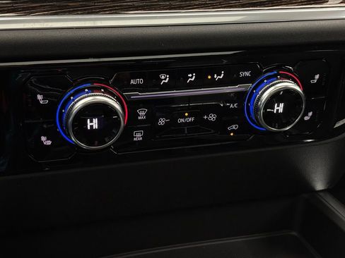 New 2026 GMC Sierra 1500 Elevation w/ Elevation Premium Package image 29