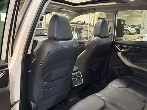 Used 2022 Subaru Forester Limited w/ Popular Package #2 image 17