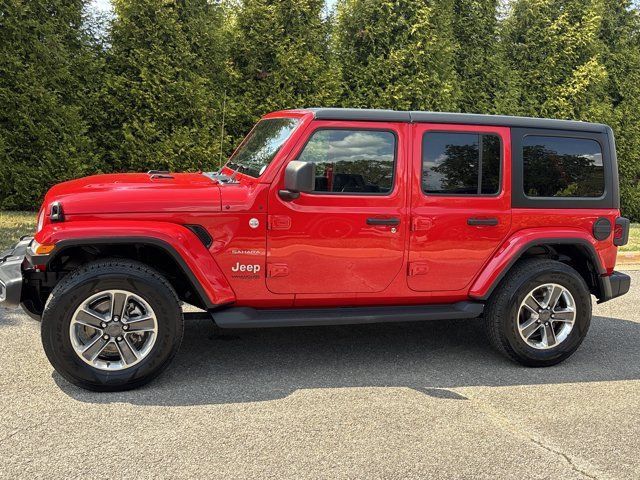 Used 2022 Jeep Wrangler Unlimited Sahara w/ Cold Weather Group AWD/4WD image 10