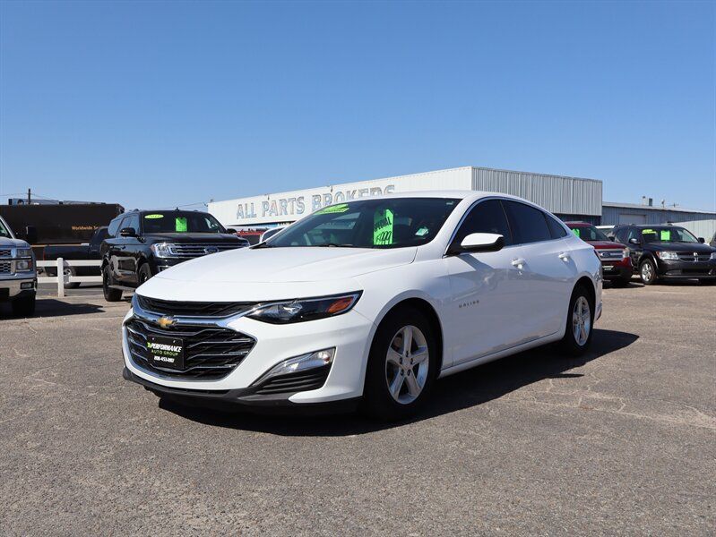 Used 2020 Chevrolet Malibu LS w/ Driver Confidence Package II FWD image 2