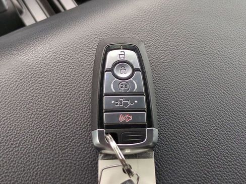 Certified 2025 Ford F150 Lariat w/ Equipment Group 501A Mid image 33