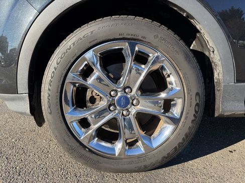 Used 2015 Ford Escape SE w/ Leather Comfort Package image 10