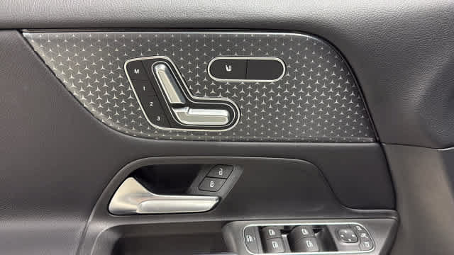 Certified 2026 Mercedes-Benz GLB 250 4MATIC image 15