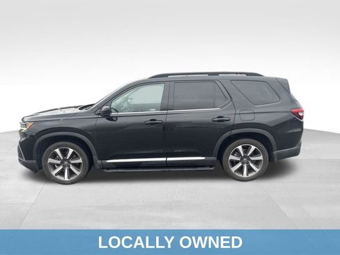 Used 2024 Honda Pilot Touring image 3