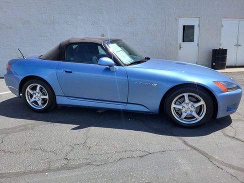 Used 2003 Honda S2000 image 3