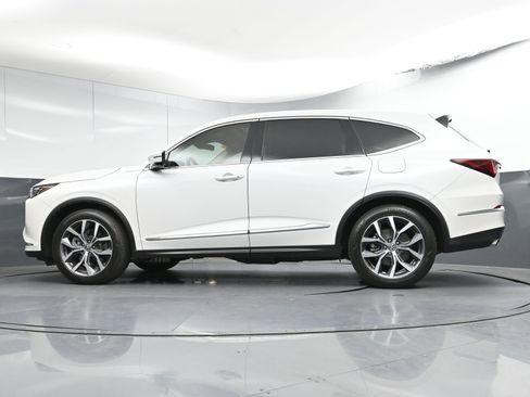 Used 2022 Acura MDX SH-AWD w/ Technology Package image 30