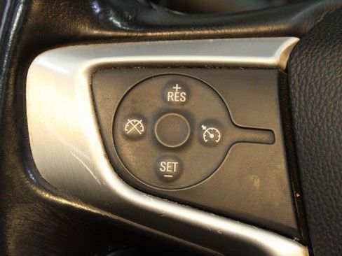 Used 2019 GMC Acadia SLE image 23