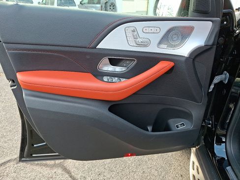 Used 2023 Mercedes-Benz GLE 53 AMG 4MATIC image 10