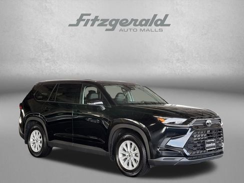Certified 2025 Toyota Grand Highlander FWD image 1