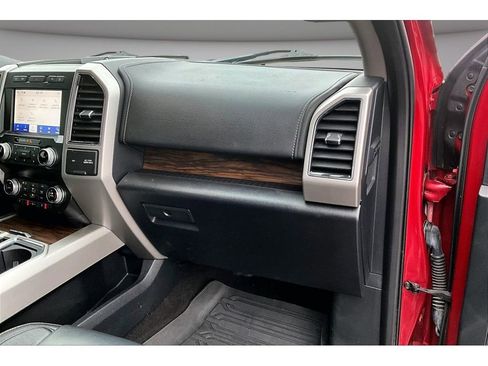 Used 2020 Ford F150 Lariat w/ Equipment Group 502A Luxury image 17