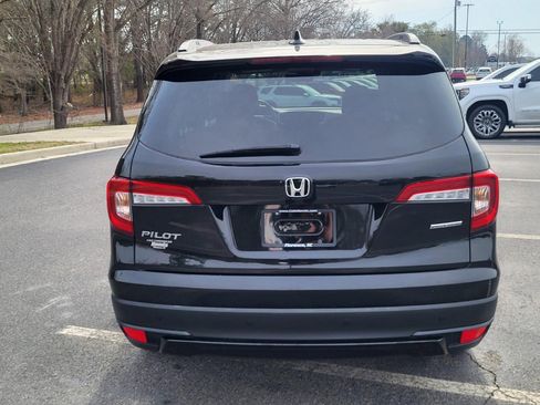 Certified 2021 Honda Pilot Special Edition image 3