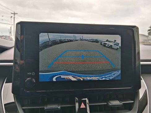 Used 2024 Toyota Corolla LE FWD image 8