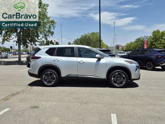 Used 2024 Nissan Rogue SV FWD video 2