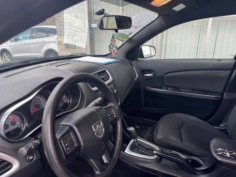 Used 2014 Dodge Avenger SE w/ Blacktop Package image 10