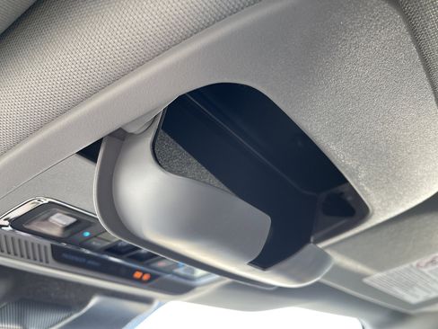 New 2026 Ford F250 Lariat w/ Lariat Ultimate Package image 32