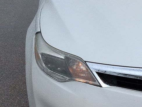 Used 2014 Toyota Avalon XLE Premium FWD image 10