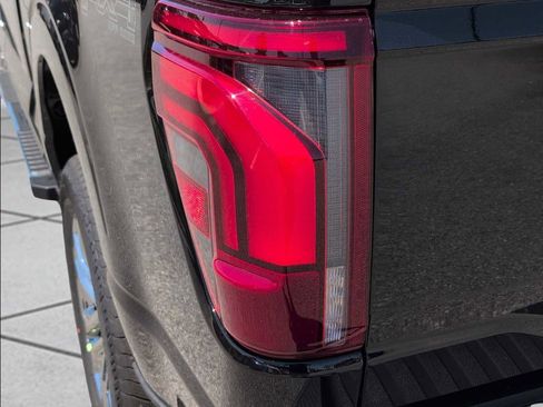 New 2025 Ford F150 Lariat w/ Equipment Group 501A Mid image 16