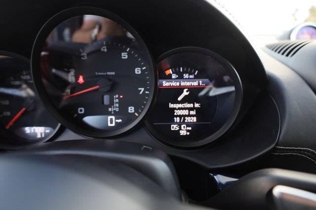 Used 2018 Porsche 718 Cayman w/ Sport Chrono Package RWD image 30
