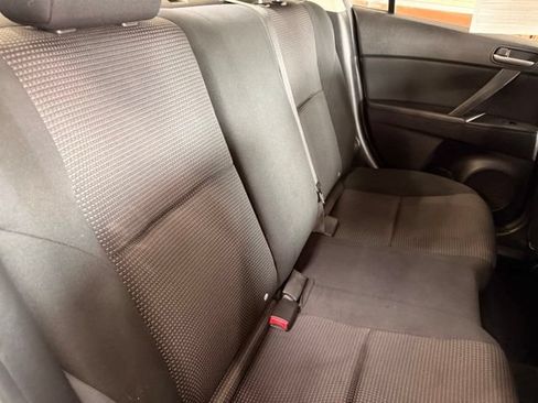Used 2013 MAZDA MAZDA3 i Sport FWD image 22